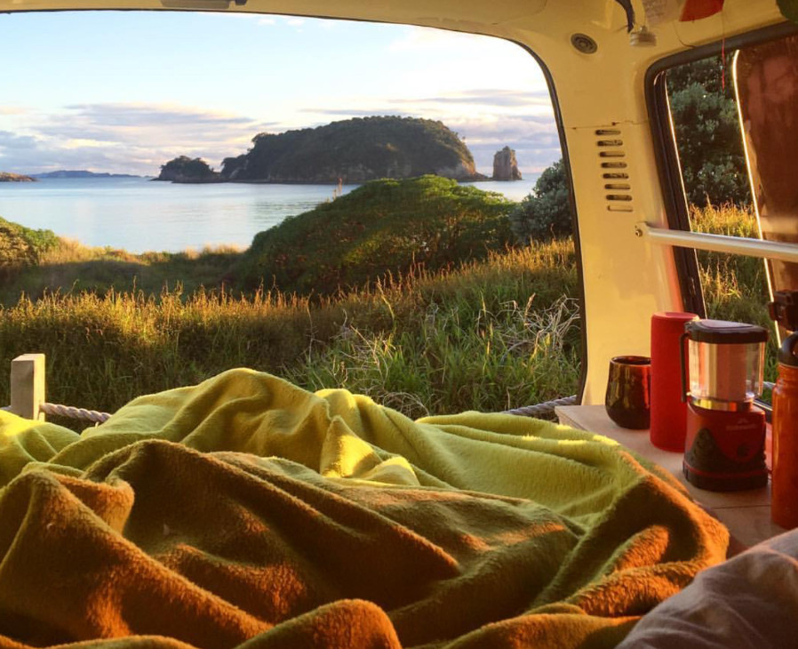 Campsites & Campervans
